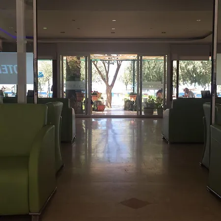 Dikelya Hotel *