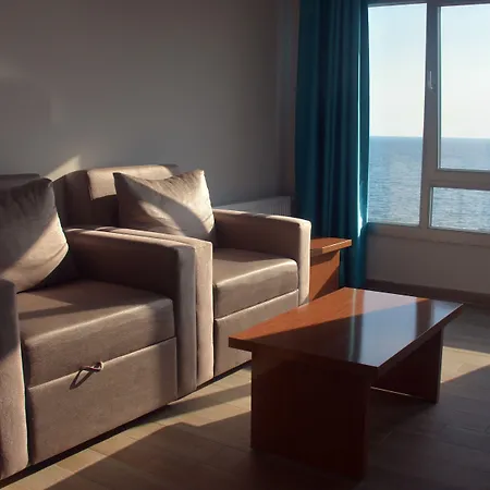 Hotel Dikelya *